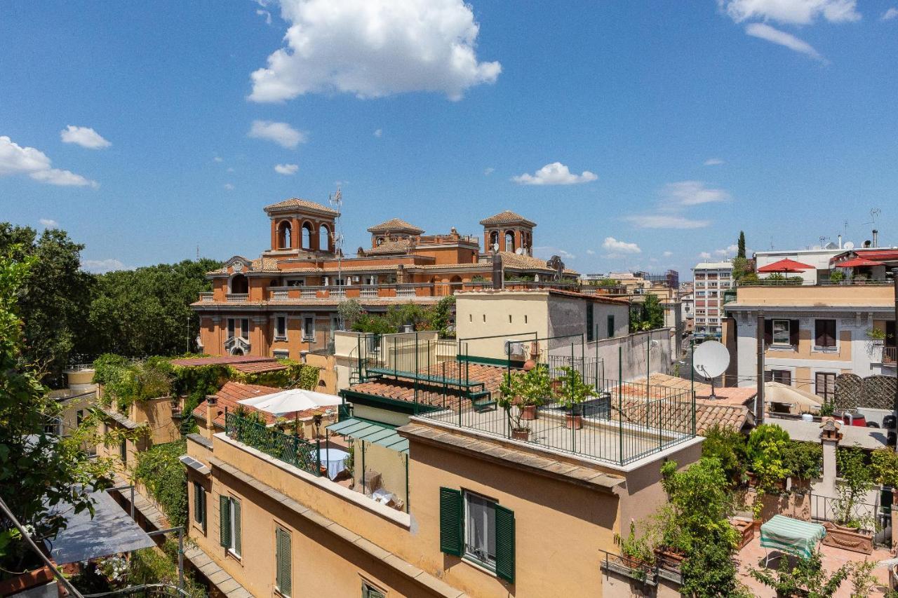 Lovely New Attic, Piazza Del Popolo! روما المظهر الخارجي الصورة